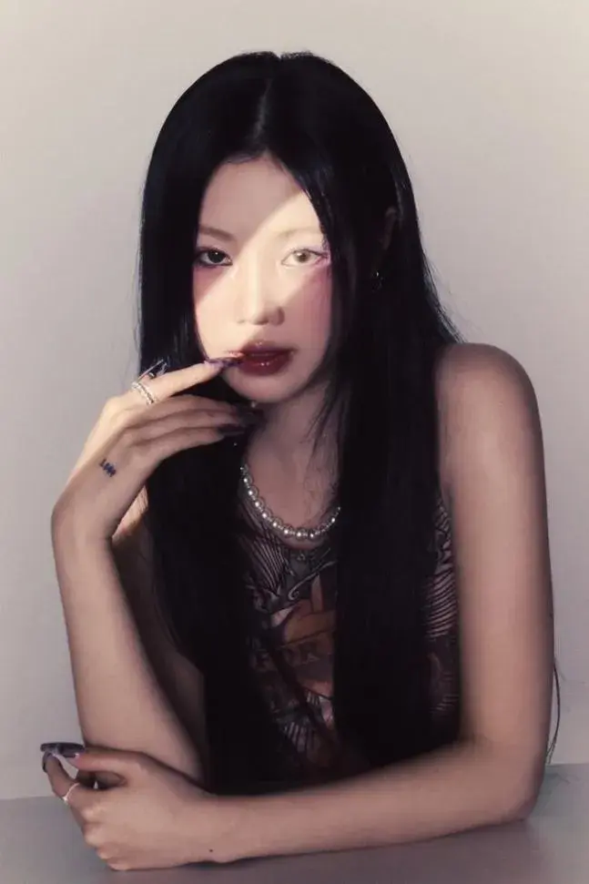 Soojin cựu (G)I-DLE comeback tháng 8 album mới