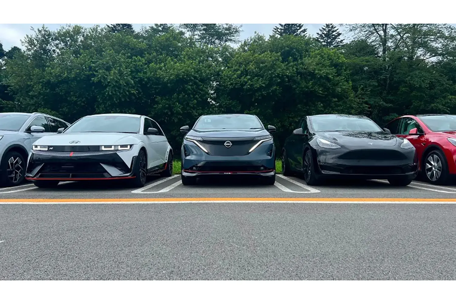 Thị trường EV toàn cầu tăng trưởng mạnh mẽ