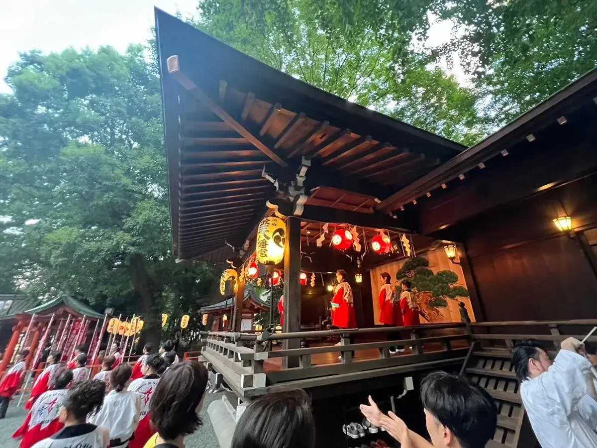 Lễ hội Konno Hachimangu BEGIN live, chợ phiên