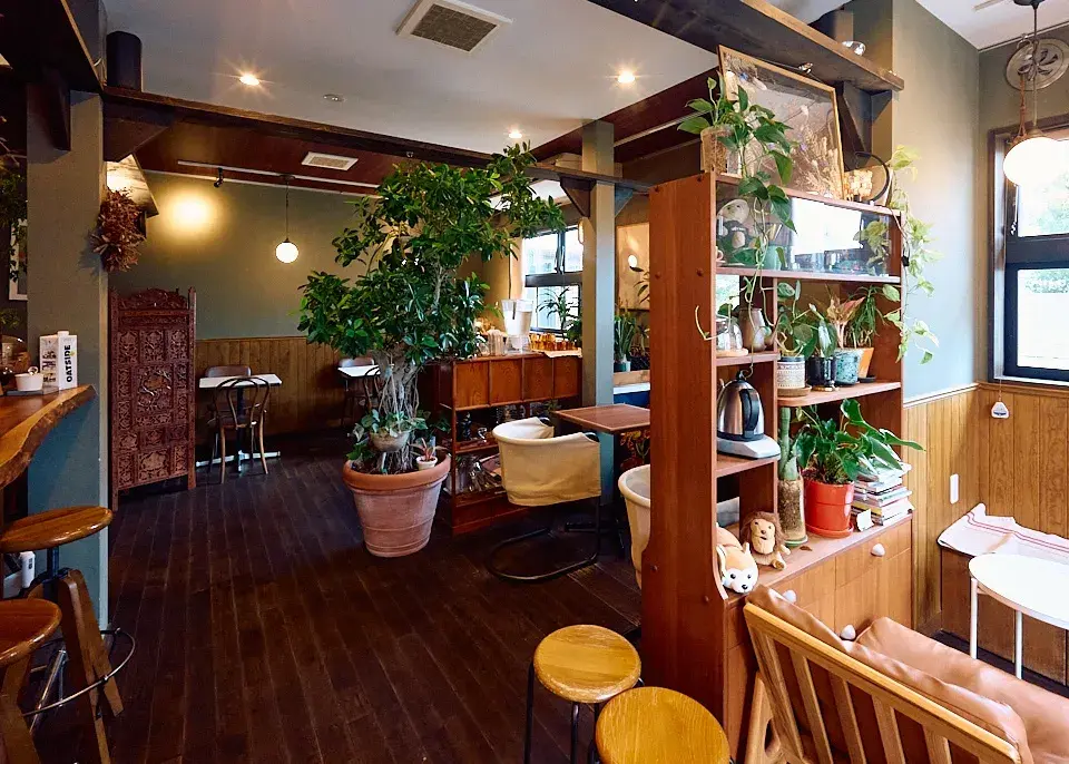 REINO COFFEE STORE Nơi kỹ thuật gặp gỡ niềm vui cà phê